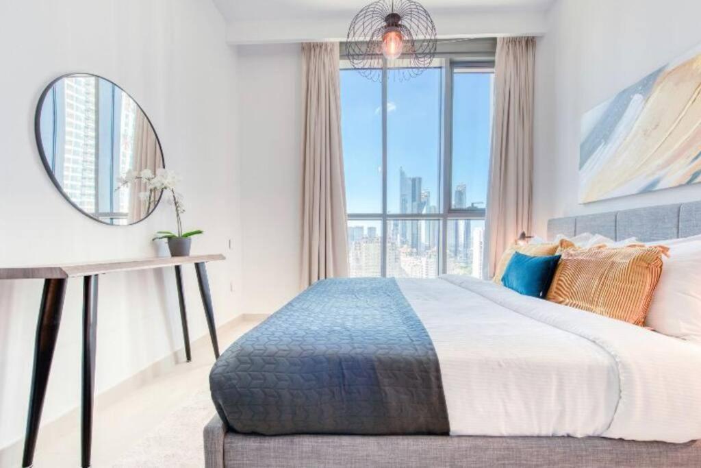 Downtown Views, Downtown Dubai - Mint Stay Exterior foto