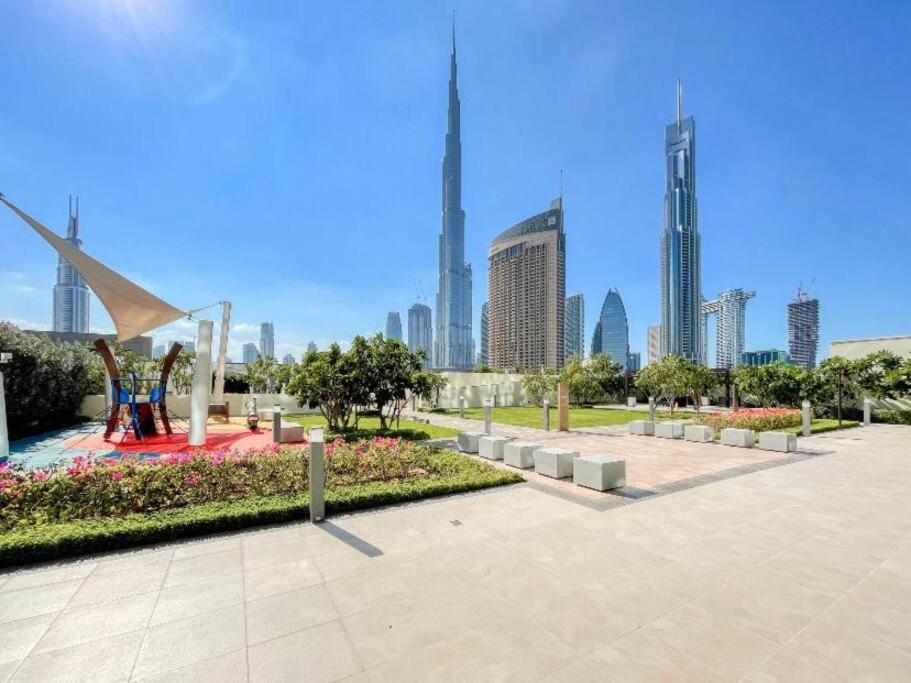 Downtown Views, Downtown Dubai - Mint Stay Exterior foto